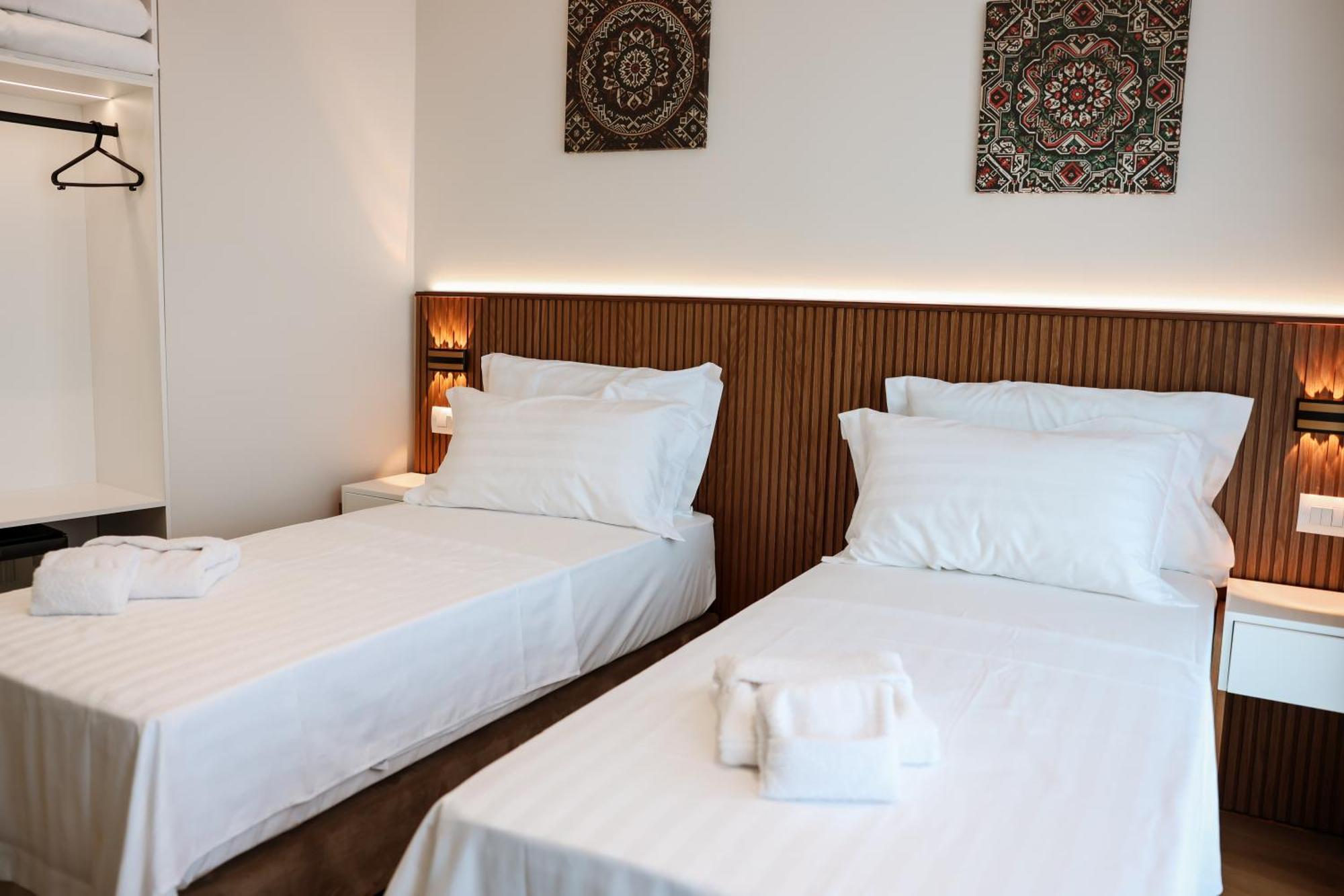 Kruja Townscape Rooms Exterior photo