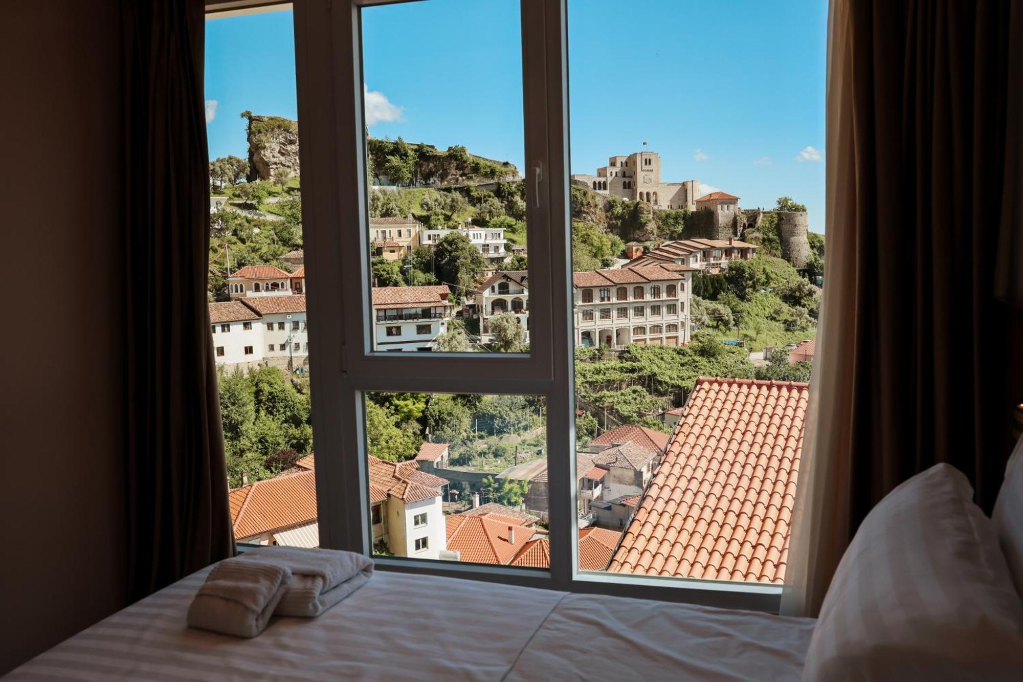 Kruja Townscape Rooms Exterior photo