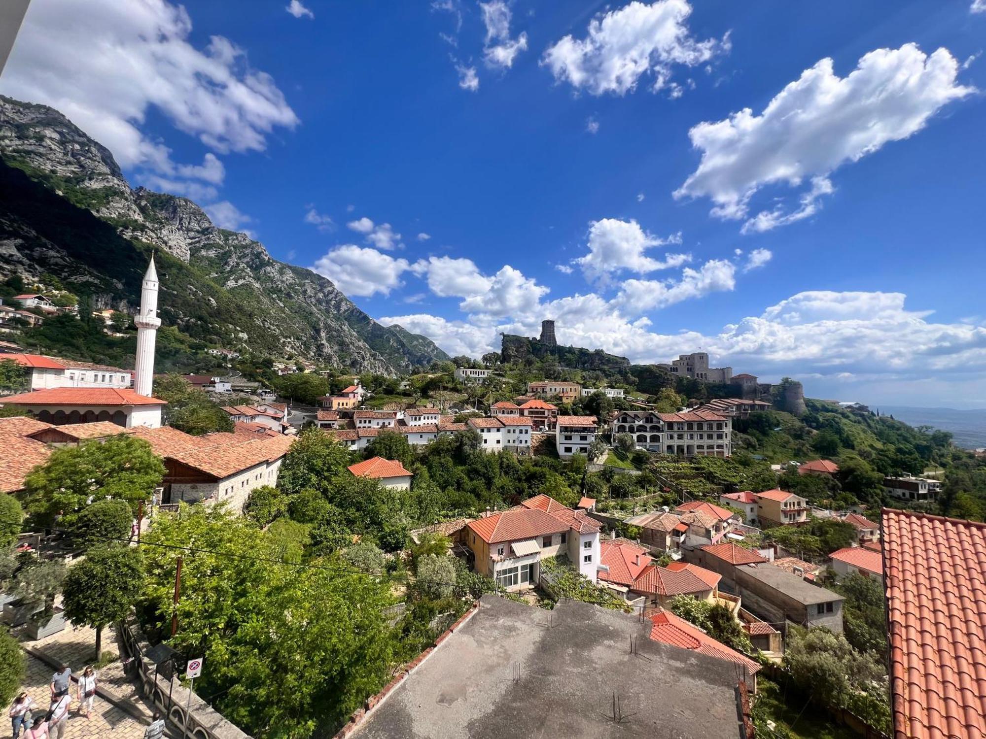 Kruja Townscape Rooms Exterior photo