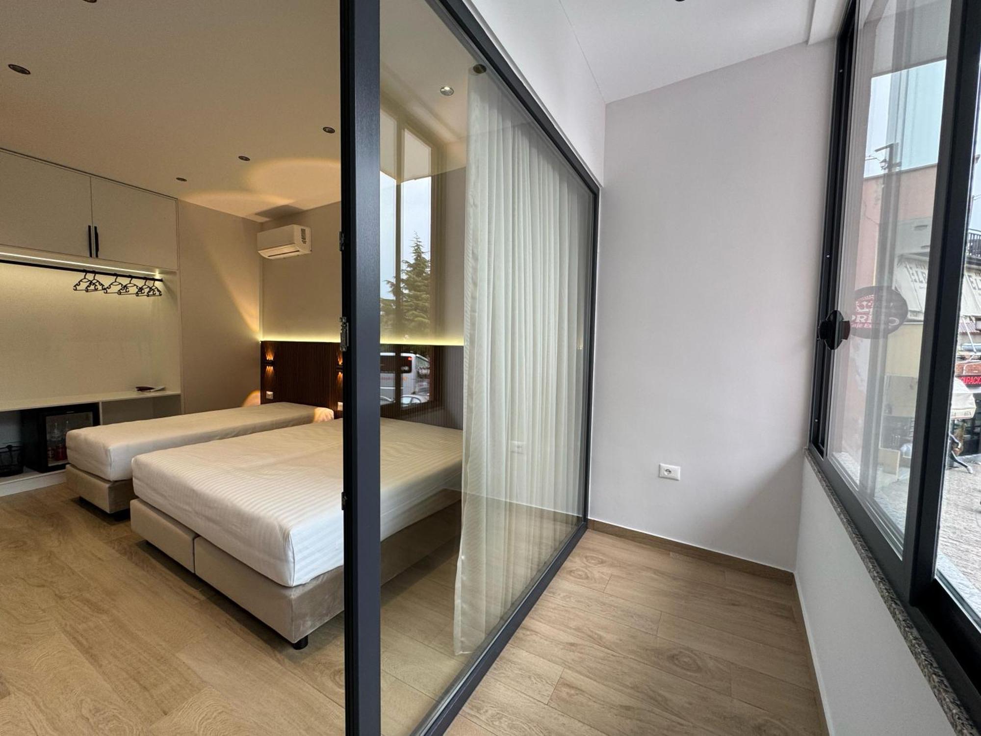 Kruja Townscape Rooms Exterior photo