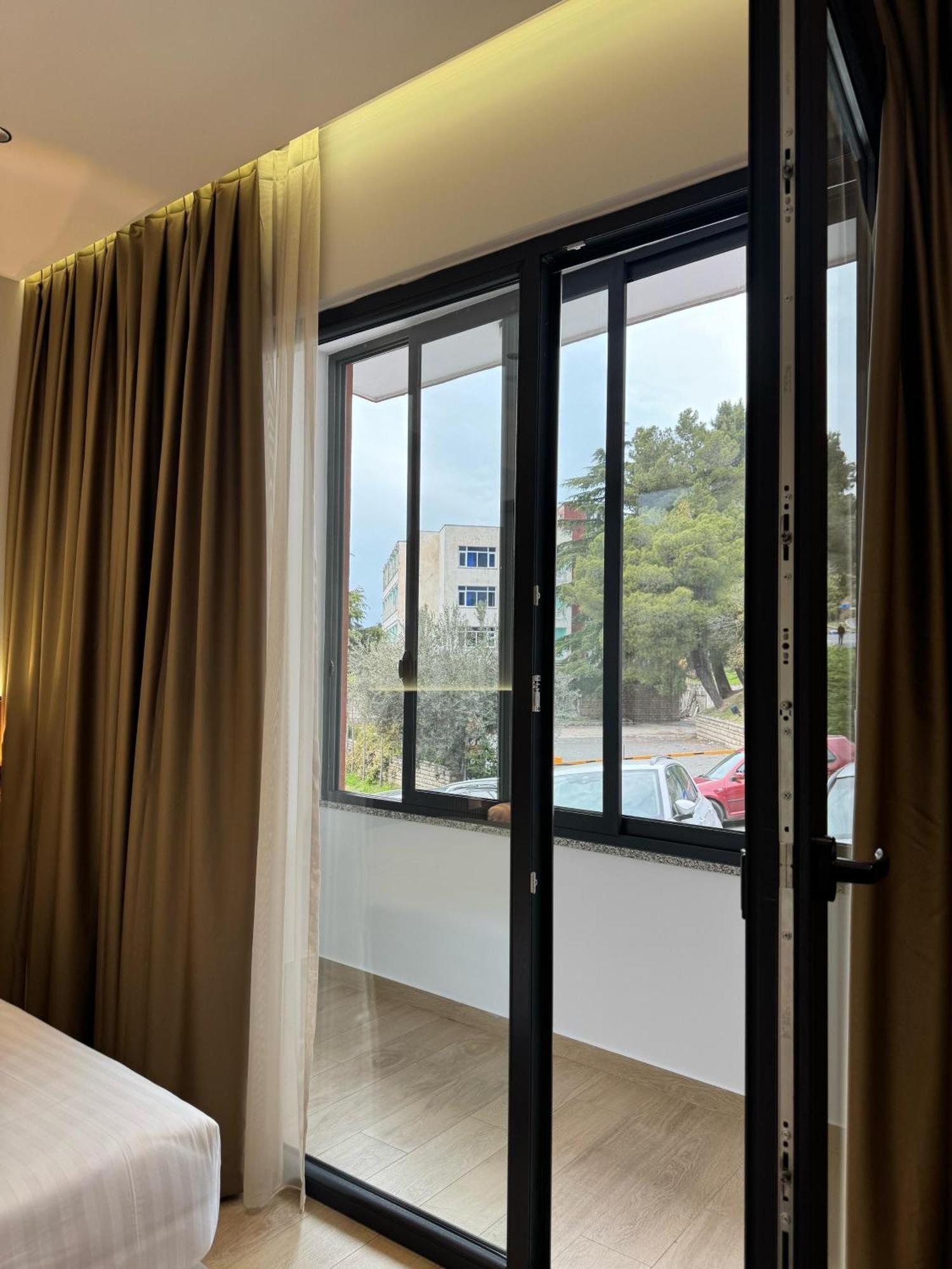 Kruja Townscape Rooms Exterior photo